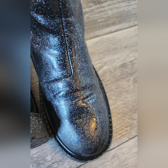 Steve Madden Big Girl's Cliche Glitter Chelsea Boots - Picture 6 of 9